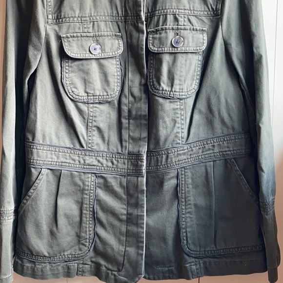 Loft Multi-Use Jacket - Picture 5 of 6